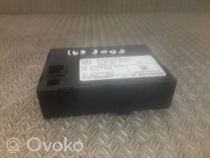 Mercedes-Benz A W169 Gateway valdymo modulis 1695403945