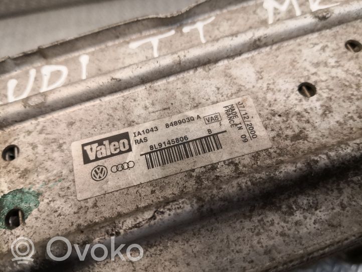 Audi TT Mk1 Välijäähdyttimen jäähdytin 8L9145806