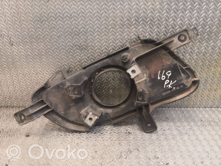 Mercedes-Benz A W169 Kratka dolna zderzaka przedniego 1698850522