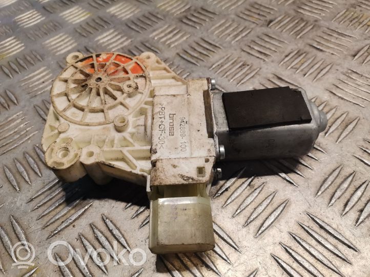 BMW 5 F10 F11 Fensterhebermotor Tür vorne 7248172