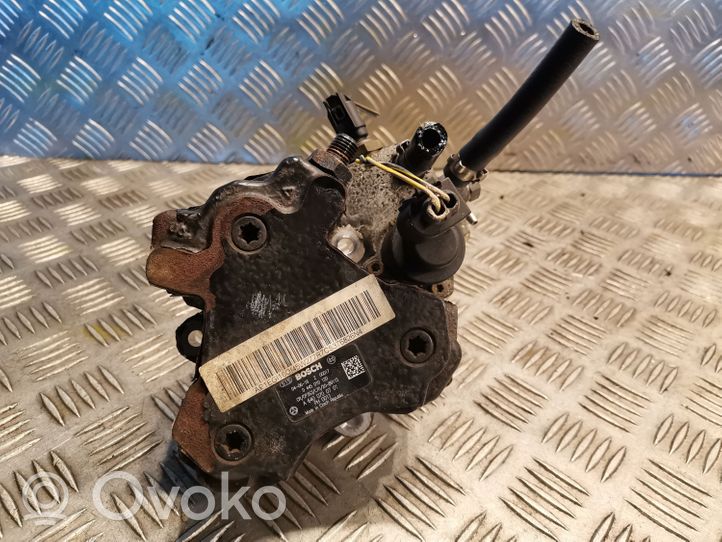 Mercedes-Benz A W169 Mekaaninen polttoainepumppu 6400700701