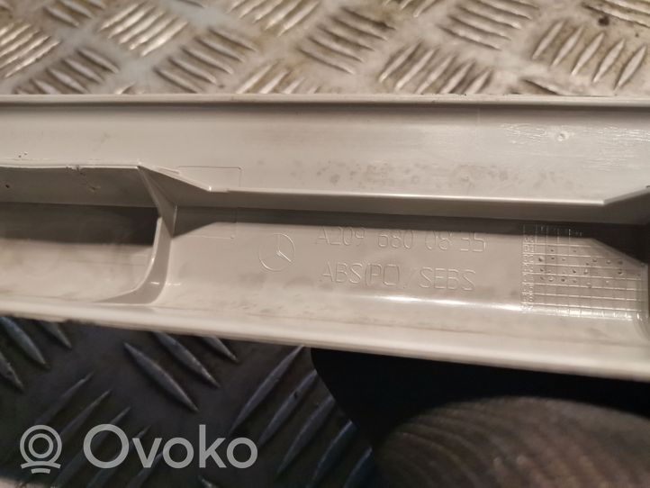 Mercedes-Benz CLK A209 C209 Etuoven kynnyksen suojalista 2096800835