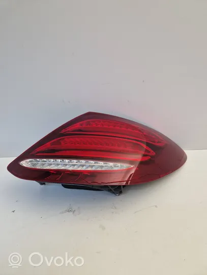 Mercedes-Benz E W213 Lampa tylna A2139067800