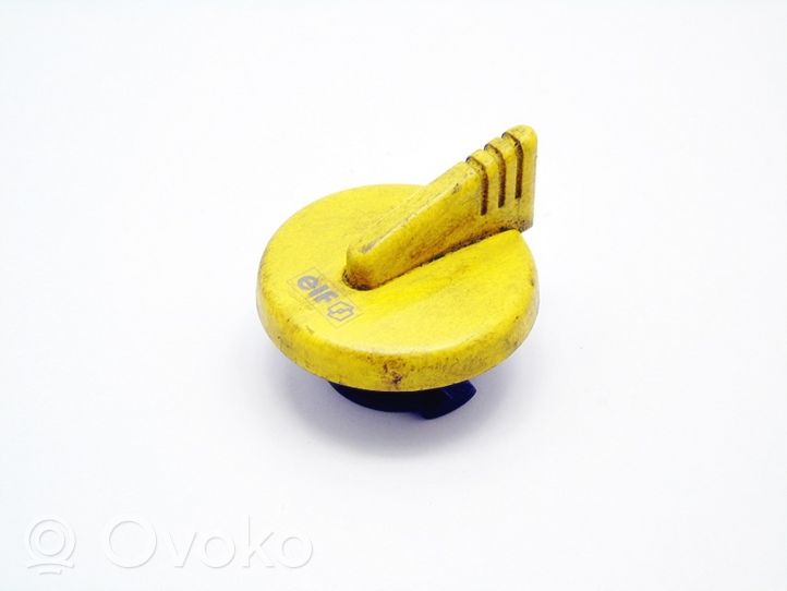 Renault Clio II Oil filler cap 110771