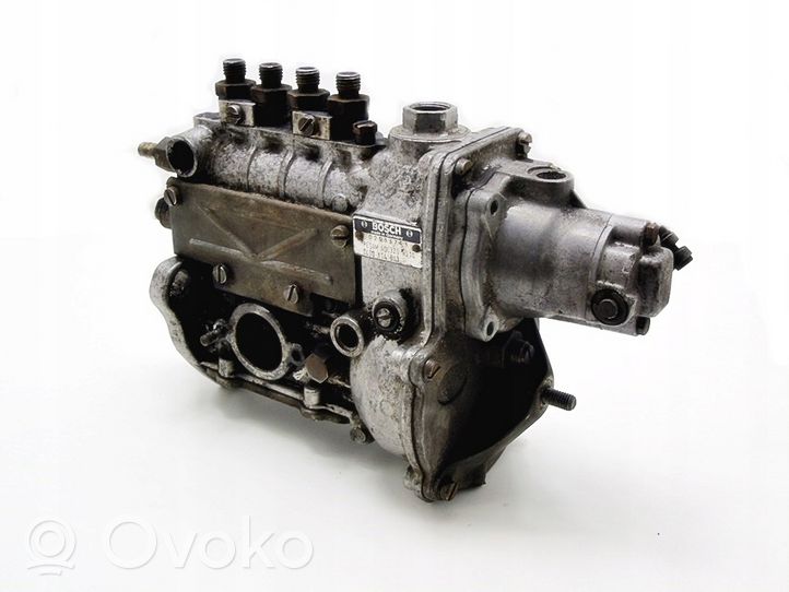 Mercedes-Benz COMPAKT W115 Fuel injection high pressure pump 0400114043