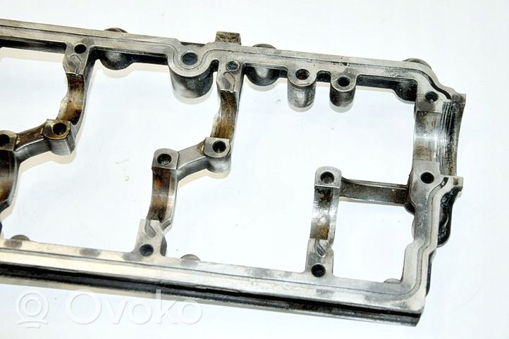 Audi A8 S8 D5 Supporto dell’albero a camme 057285A