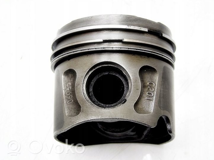 Opel Corsa C Piston Z13DTH