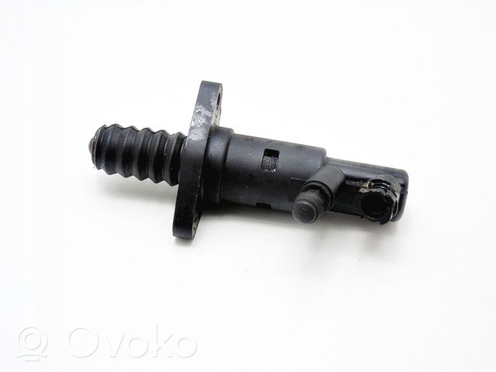 Skoda Fabia Mk1 (6Y) Główny cylinder sprzęgła 486283004205