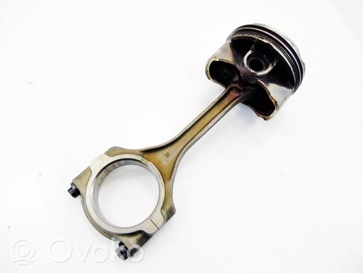 Lexus ES 300h Piston avec bielle 24040