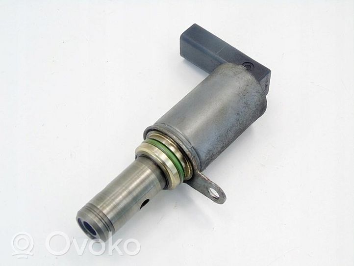 Audi A4 S4 B5 8D Valvola di fasatura dell’albero a camme Vanos 03G906455