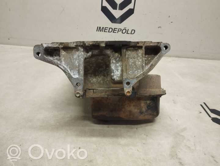 Toyota Land Cruiser (J120) Carter d'huile 585011