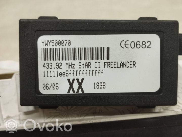 Land Rover Freelander Nopeusmittari (mittaristo) LR0018006