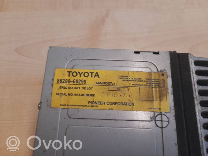 Toyota Land Cruiser (J120) Garso stiprintuvas 8628060290