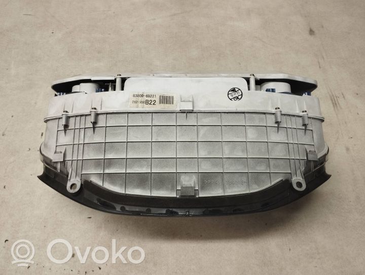 Toyota Land Cruiser (J100) Tachimetro (quadro strumenti) 838006B221