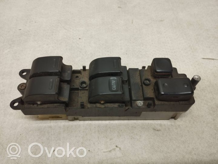 Toyota Land Cruiser (FJ80) Schalter el. Fensterheber 3532000