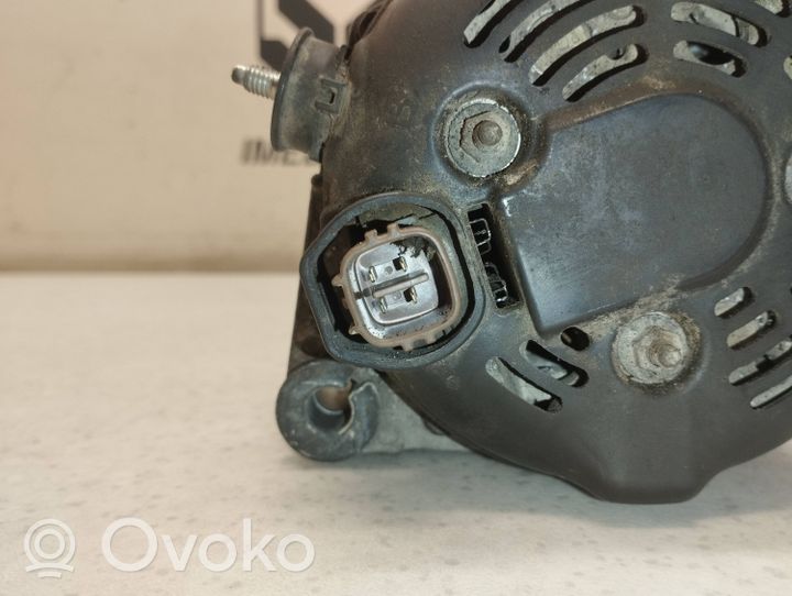 Toyota Land Cruiser (J150) Generatore/alternatore 2706030130