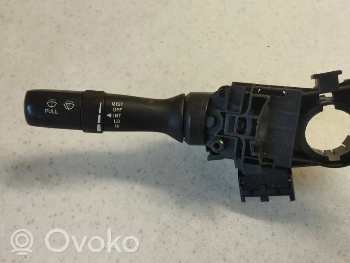 Toyota Hilux (AN10, AN20, AN30) Interruptor/palanca de limpiador de luz de giro 0K010173880