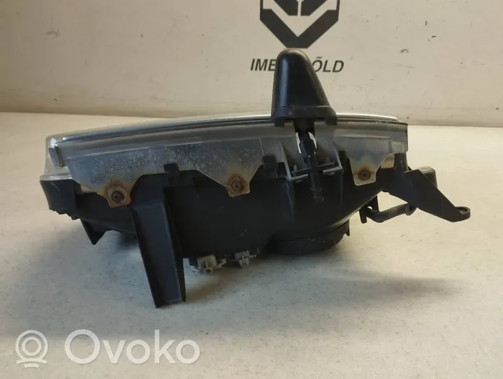 Toyota Land Cruiser (FJ80) Lampa przednia 10073998