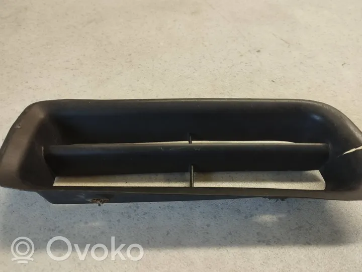 Toyota Land Cruiser (FJ80) Grotelės apatinės (trijų dalių) 53112-60020