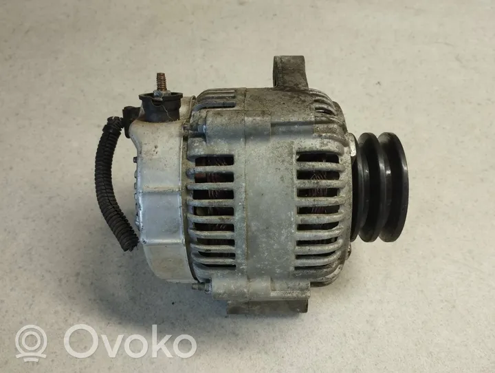 Toyota Land Cruiser (J100) Alternator 111724