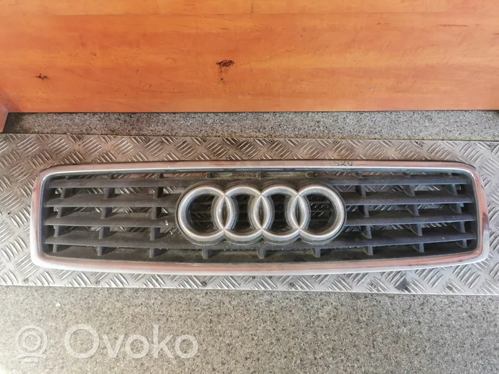 Audi A4 S4 B6 8E 8H Grille calandre supérieure de pare-chocs avant 8H0853653