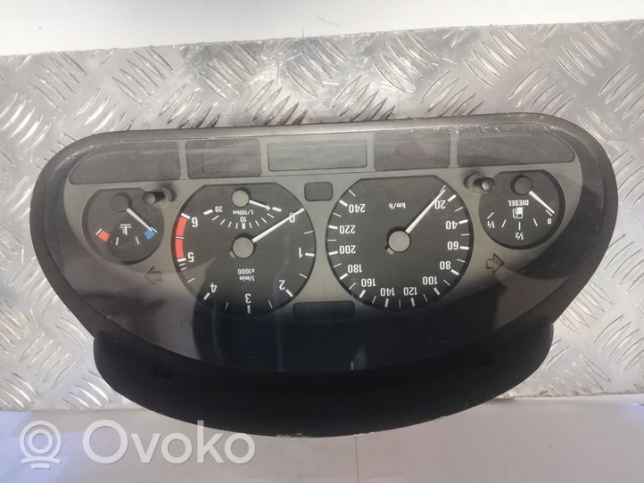 BMW 3 E46 Compteur de vitesse tableau de bord 0263639203