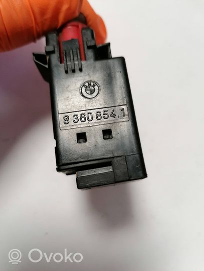 BMW 5 E39 Brake pedal sensor switch 83608541
