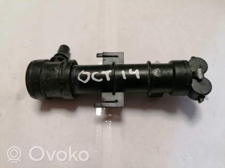 Skoda Octavia Mk3 (5E) Dysza spryskiwacza lampy przedniej 