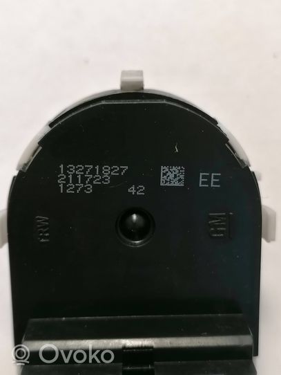 Opel Astra J Wing mirror switch 13271827