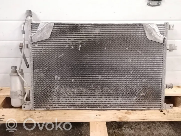 Volvo XC70 Radiateur condenseur de climatisation 31101053