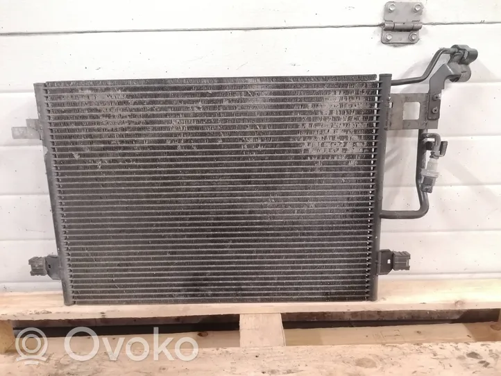 Volkswagen PASSAT B5.5 A/C cooling radiator (condenser) 3B0260401