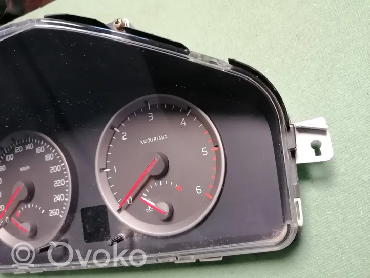 Volvo S40 Compteur de vitesse tableau de bord 30710071