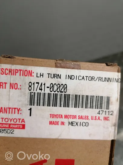 Toyota Tundra II Kierunkowskaz przedni 817410C020