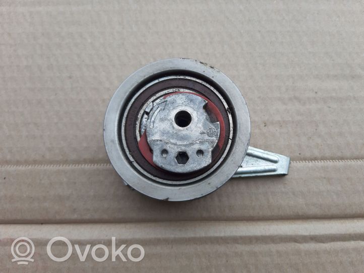 Volkswagen Golf VII Napinacz paska alternatora 04L109243D