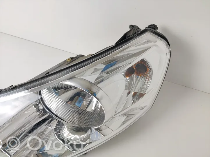 Citroen Jumpy Headlight/headlamp 1401368180