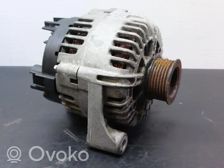 BMW X3 E83 Alternador 