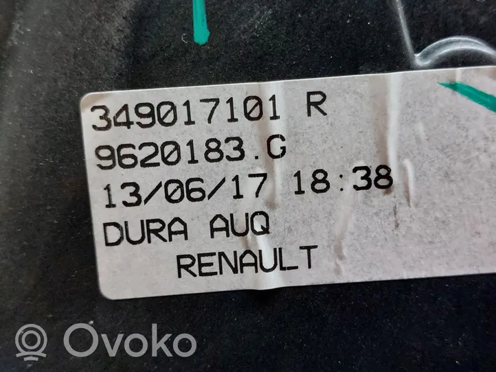 Renault Clio IV Pavarų perjungimo svirtis 