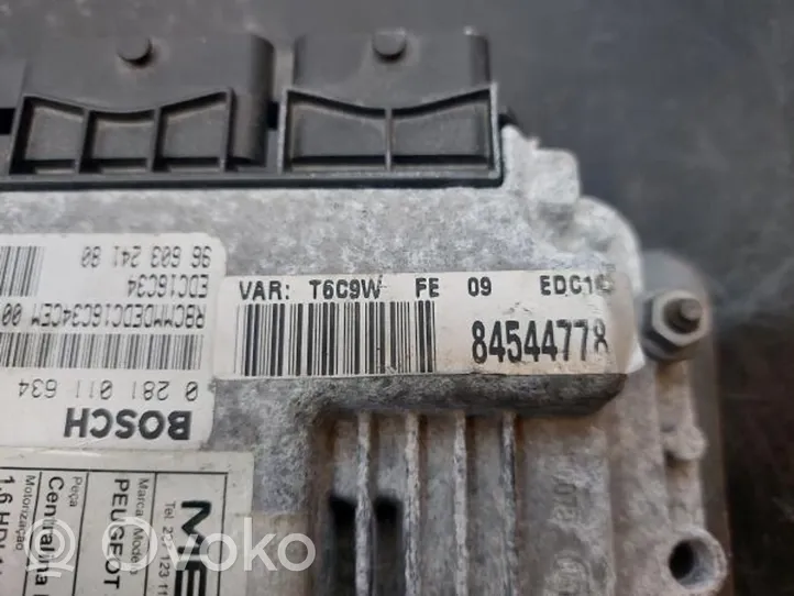 Peugeot 307 Calculateur moteur ECU 