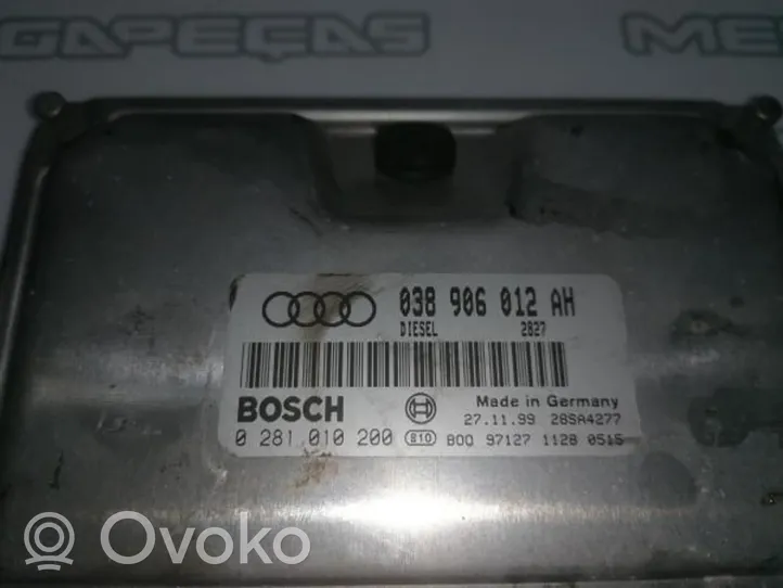 Audi A4 S4 B5 8D Moottorin ohjainlaite/moduuli 