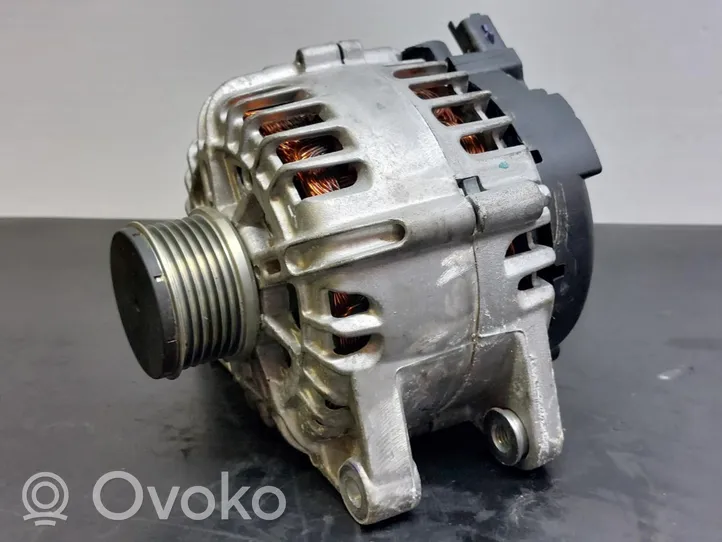 Opel Corsa F Alternator 