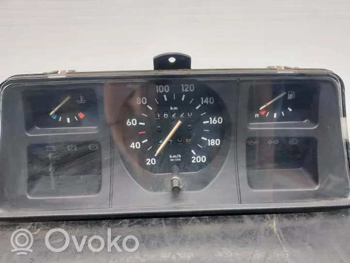 Opel Corsa A Speedometer (instrument cluster) 