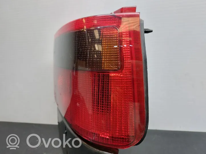 Citroen ZX Lampy tylnej klapy bagażnika 