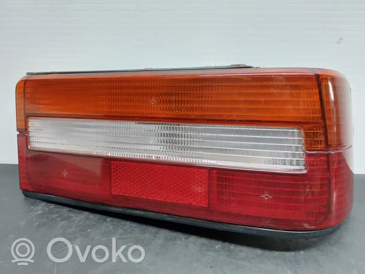 Peugeot 309 Takaluukun takavalot 