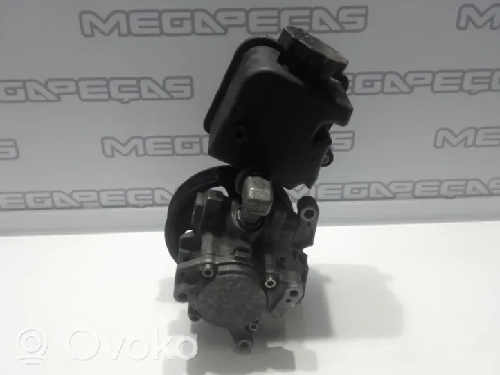 Mercedes-Benz ML W163 Power steering pump 