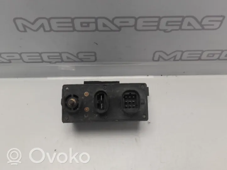 Renault Megane I Glow plug pre-heat relay 