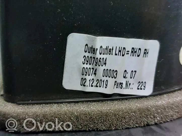 Opel Astra K Atrapa chłodnicy / Grill 