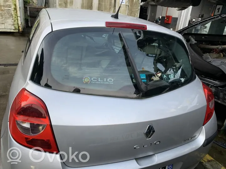 Renault Clio III Couvercle de coffre 