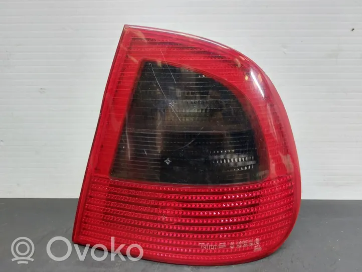 Seat Cordoba (6K) Lampy tylnej klapy bagażnika 