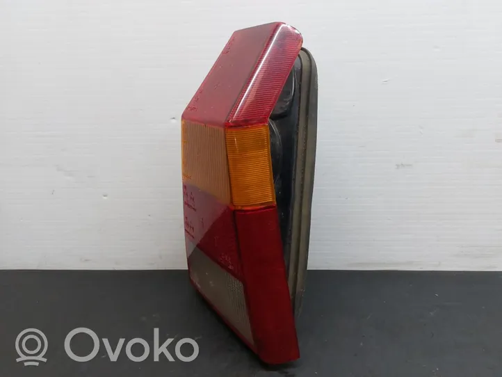 Citroen AX Takaluukun takavalot 