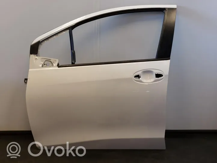 Toyota Yaris Front door 